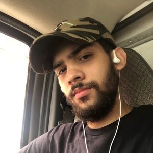 Meet your Posher, Sam